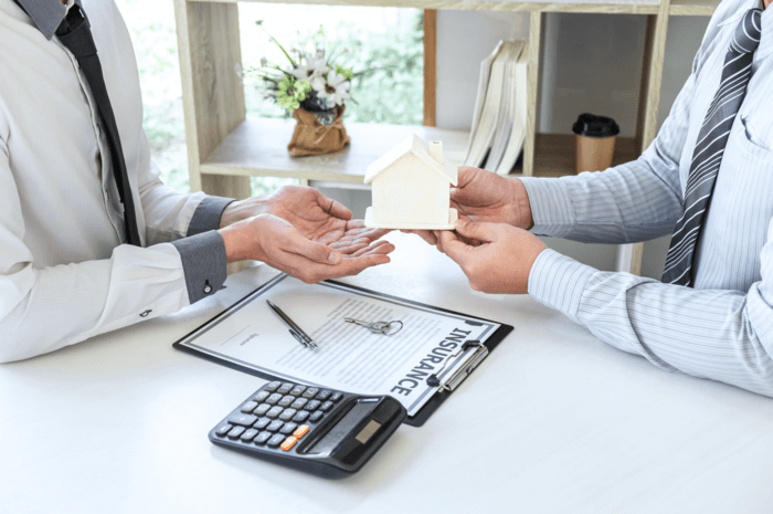 Hồ sơ vay vốn ngân hàng xây nhà bao gồm nhiều giấy tờ thủ tục khác nhau tùy theo chính sách của mỗi ngân hàng